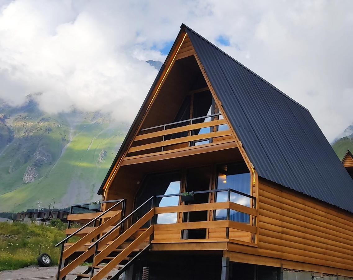Kazbegi Folk Daire Dış mekan fotoğraf