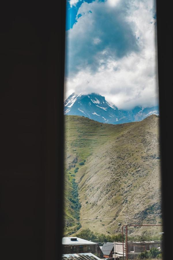 Kazbegi Folk Daire Dış mekan fotoğraf