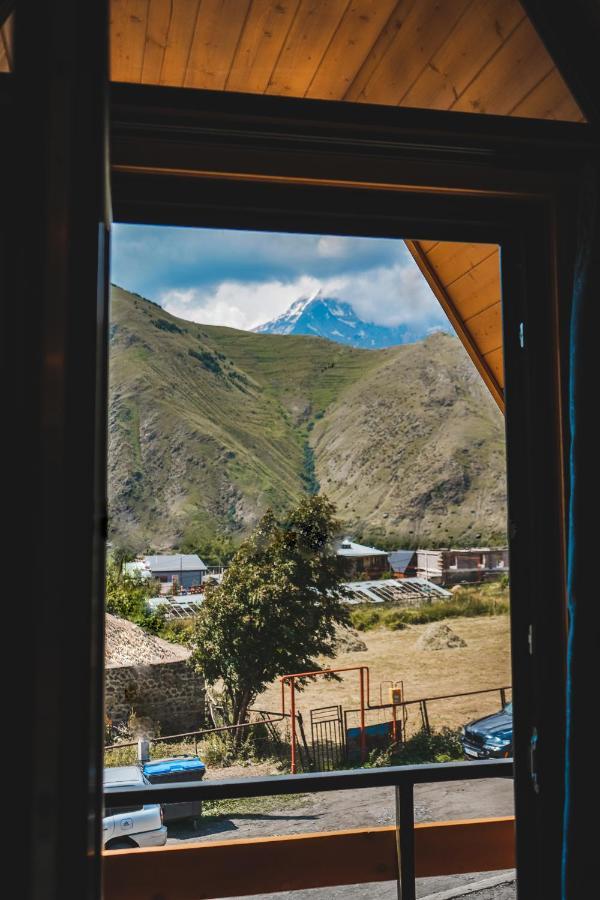 Kazbegi Folk Daire Dış mekan fotoğraf