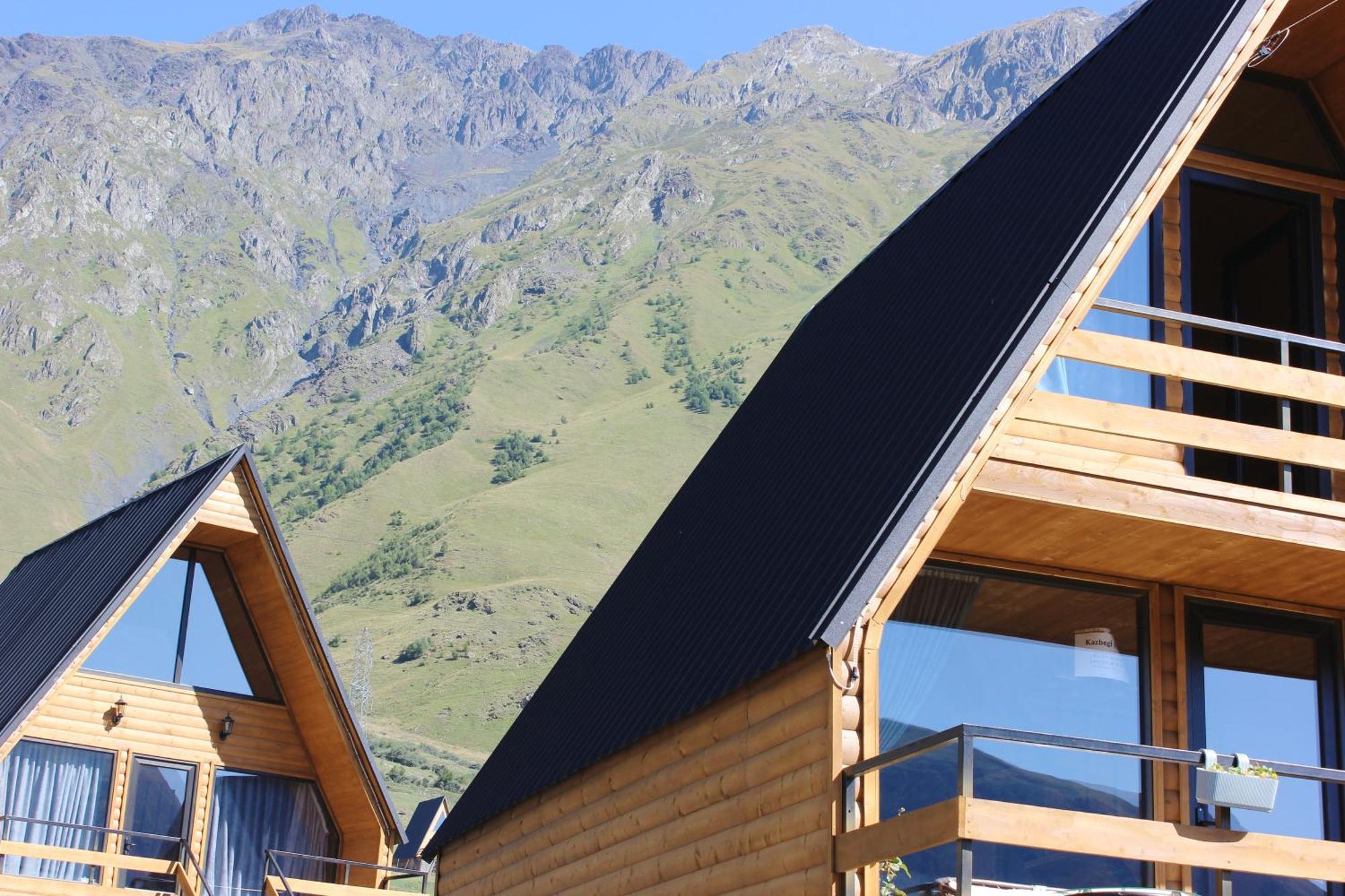 Kazbegi Folk Daire Dış mekan fotoğraf