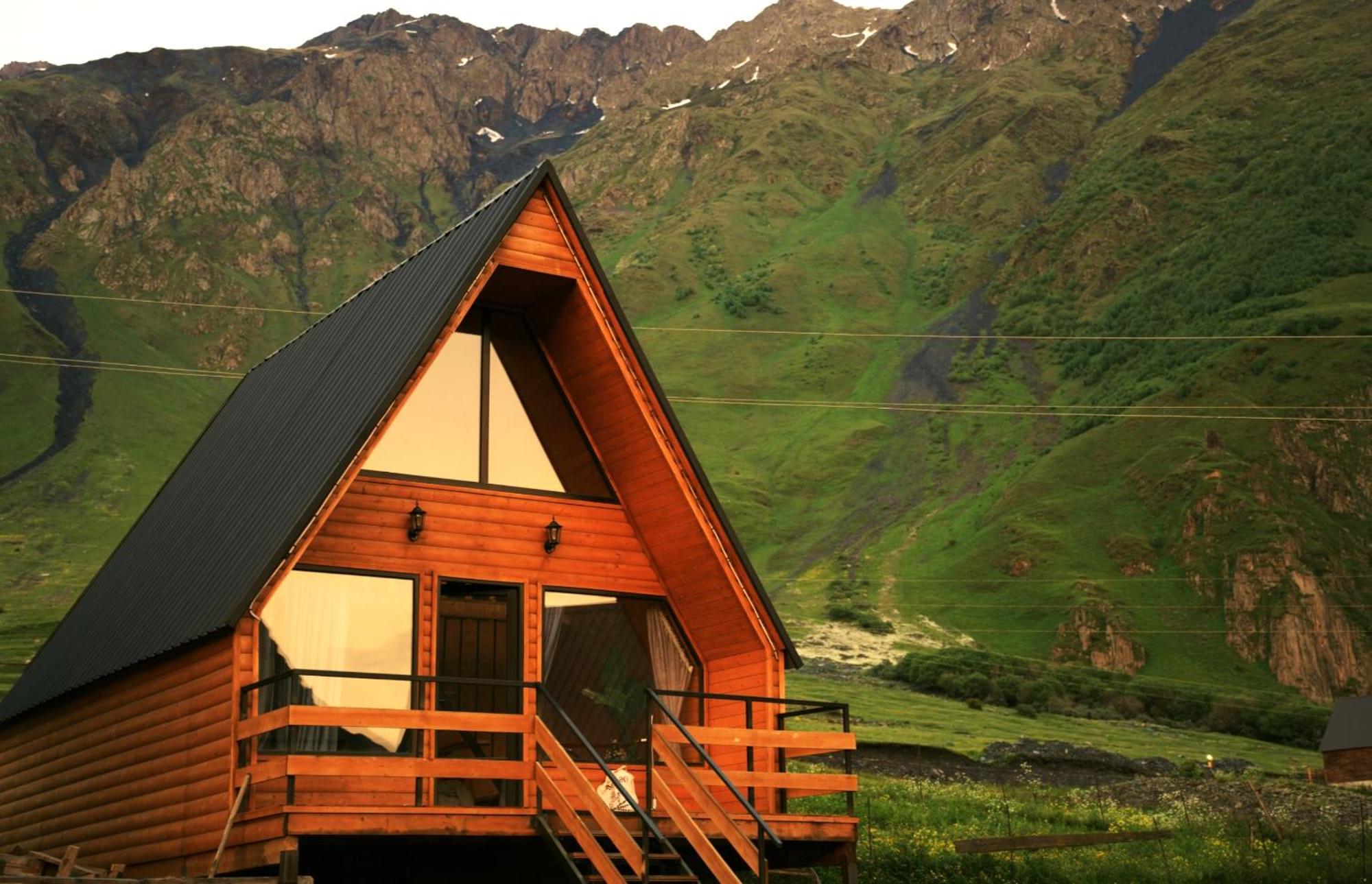 Kazbegi Folk Daire Dış mekan fotoğraf